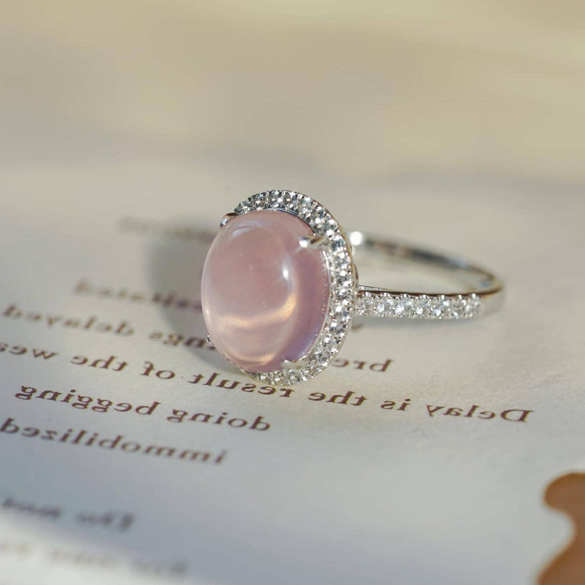 PT850 Platinum Rose Quartz Ring 3.90ct with White Sapphires – Romantic Pink Gemstone Jewelry